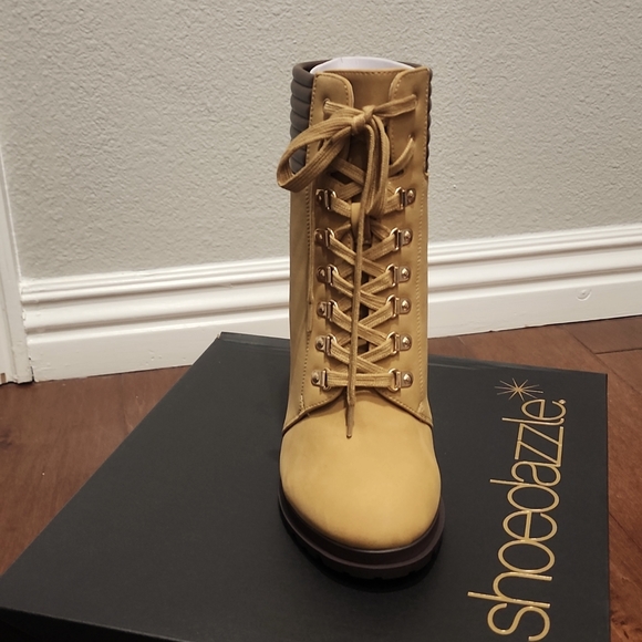 Brand New Brown and Tan Booties - Picture 2 of 10